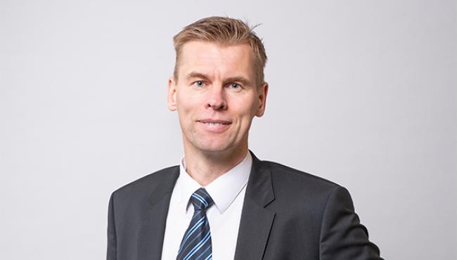 Nicholas Oksanen - Johtaja, Prosessiteollisuus-divisioona, Suomen maajohtaja