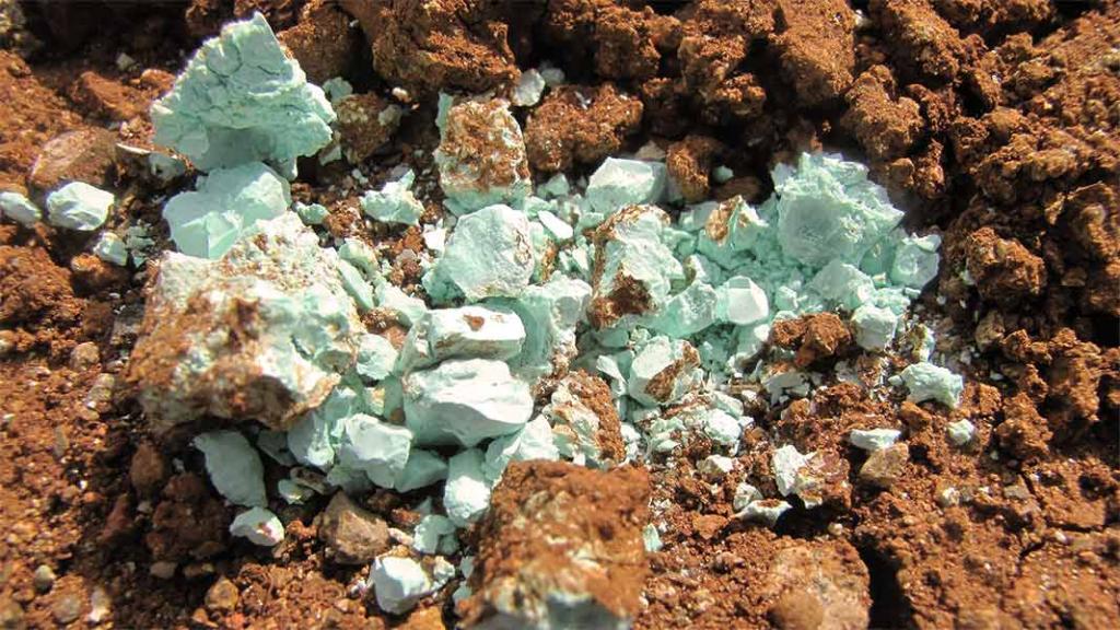 Open-pit mine minerals