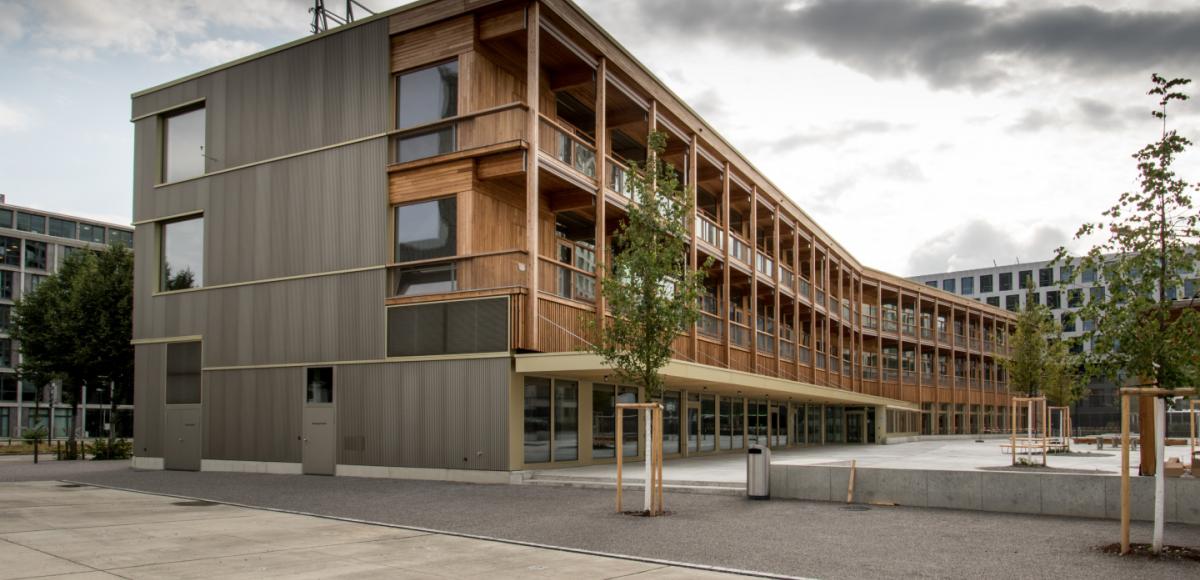 CH_BU Buildings_School_Pfingstweid_EXCLUSIVE
