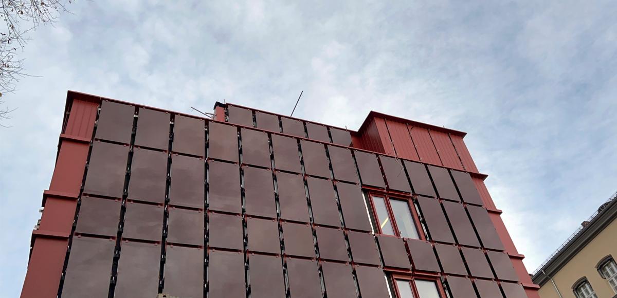 Sofienberg skole fasade solcellepanel