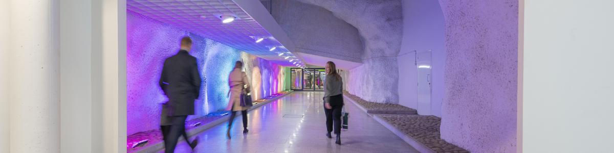 Corridor leading to a underground parking facility